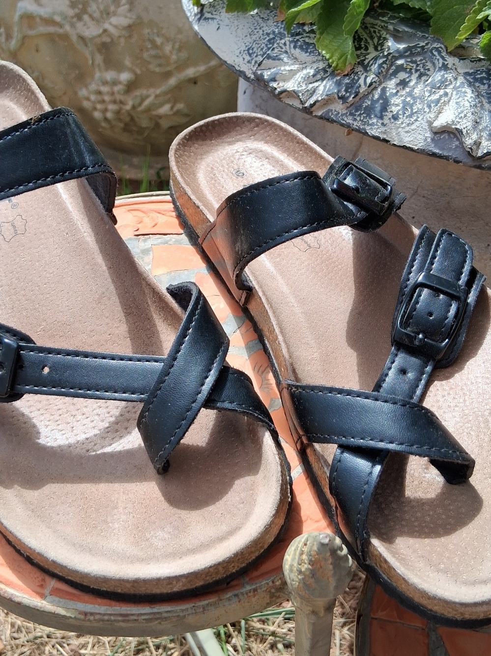 Women's Black Buckle Leather Sandals